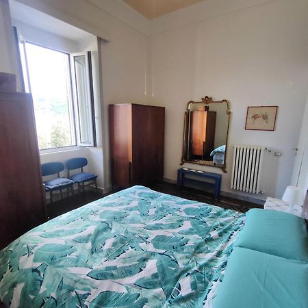 Panoramic Apartments In Villa In Center "The Beach And The Cliff" 1 Agropoli Eksteriør billede