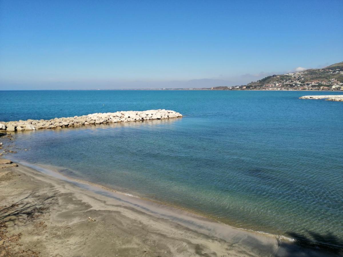 Panoramic Apartments In Villa In Center "The Beach And The Cliff" 1 Agropoli Eksteriør billede