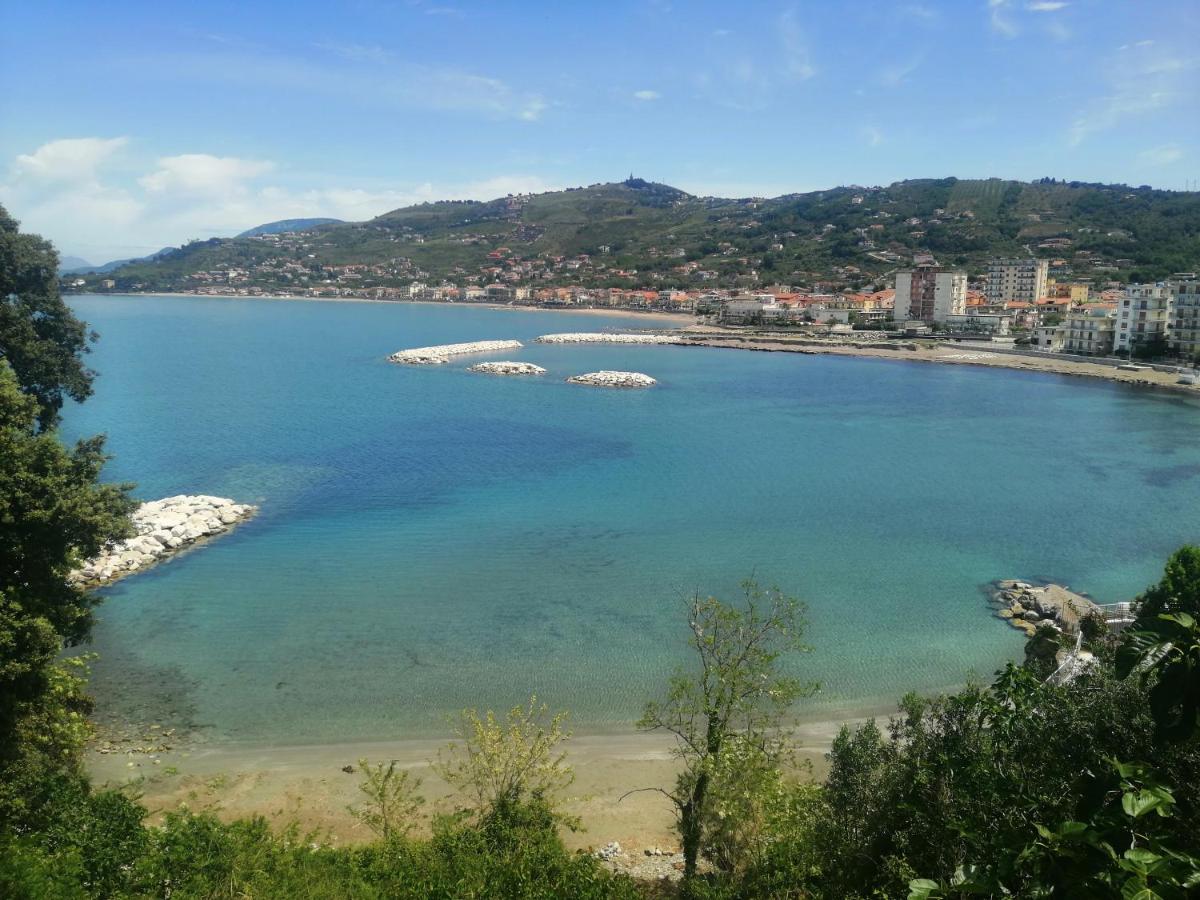 Panoramic Apartments In Villa In Center "The Beach And The Cliff" 1 Agropoli Eksteriør billede