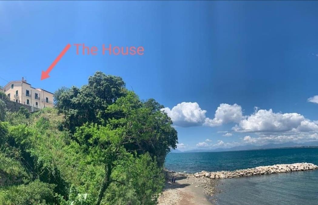 Panoramic Apartments In Villa In Center "The Beach And The Cliff" 1 Agropoli Eksteriør billede