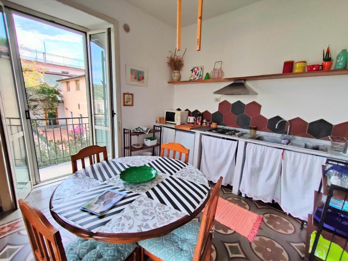 Panoramic Apartments In Villa In Center "The Beach And The Cliff" 1 Agropoli Eksteriør billede
