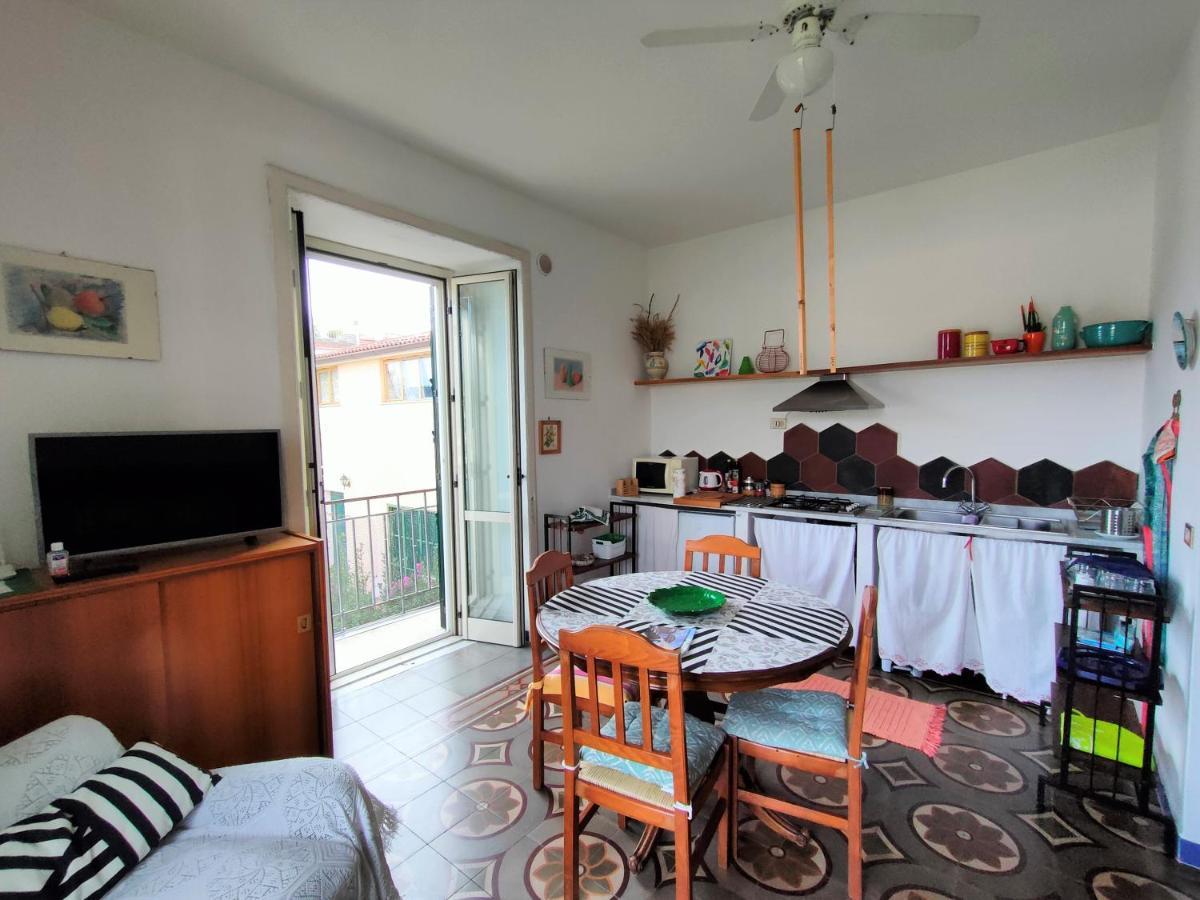 Panoramic Apartments In Villa In Center "The Beach And The Cliff" 1 Agropoli Eksteriør billede